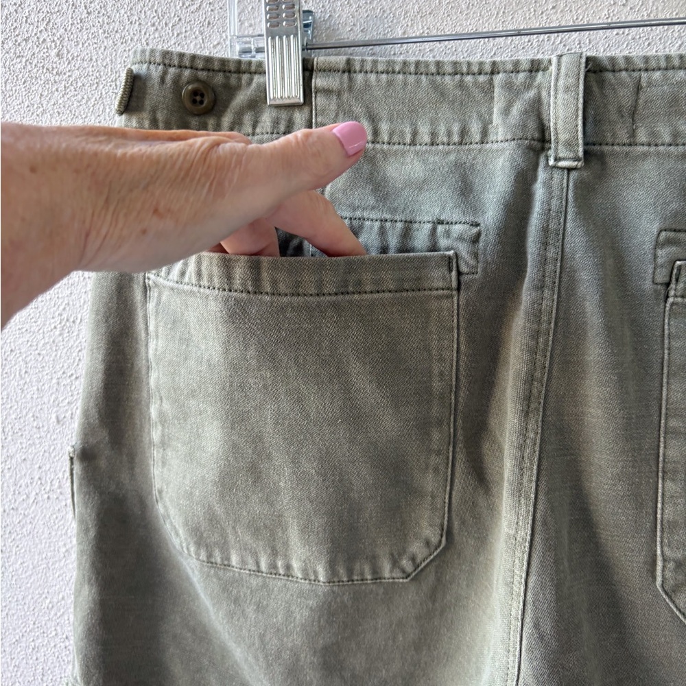 Lucky Brand Olive Green Size 32 Cargo Short Cotton Raw Hem Pocket Grunge Utility - Picture 7 of 16